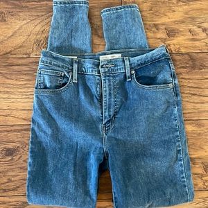 Levi’s Mile High Super Skinny Jeans